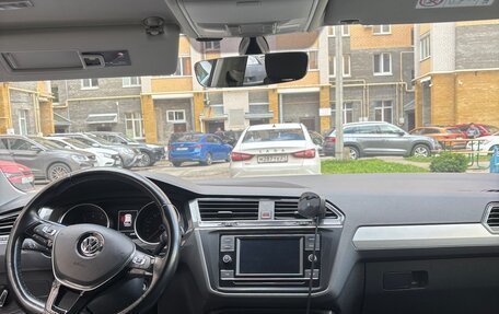 Volkswagen Tiguan II, 2018 год, 2 100 000 рублей, 8 фотография