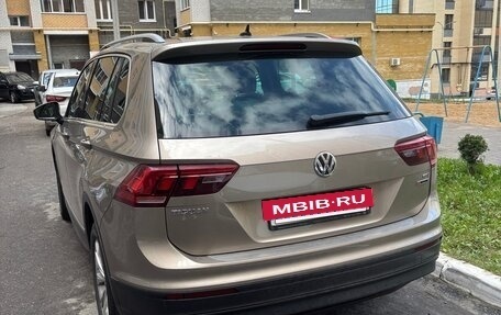 Volkswagen Tiguan II, 2018 год, 2 100 000 рублей, 7 фотография