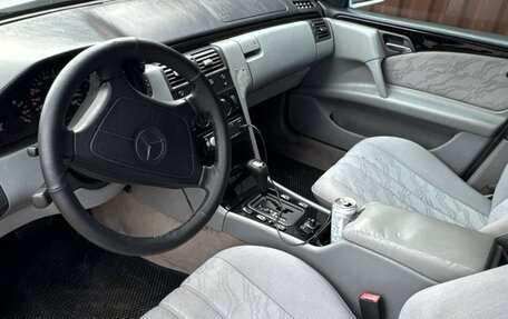 Mercedes-Benz E-Класс, 1998 год, 570 000 рублей, 6 фотография