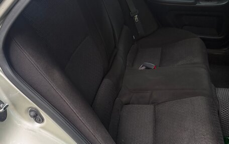 Toyota Altezza, 2002 год, 850 000 рублей, 10 фотография