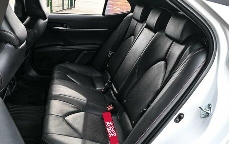 Toyota Camry, 2021 год, 2 969 000 рублей, 9 фотография