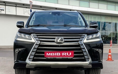 Lexus LX III, 2017 год, 8 997 000 рублей, 2 фотография