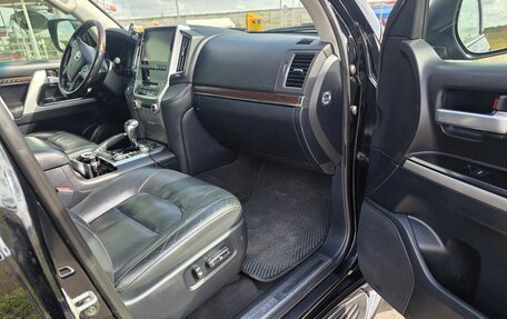 Toyota Land Cruiser 200, 2020 год, 6 500 000 рублей, 7 фотография