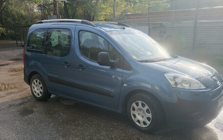 Peugeot Partner II рестайлинг 2, 2010 год, 690 000 рублей, 3 фотография