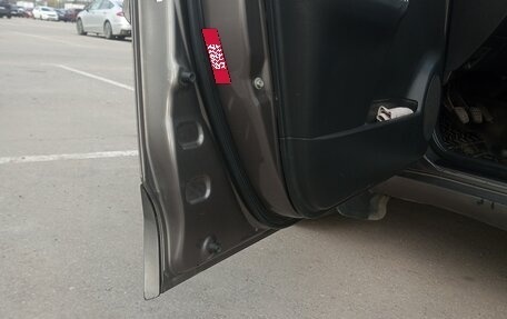 Pontiac Vibe II, 2003 год, 550 000 рублей, 12 фотография