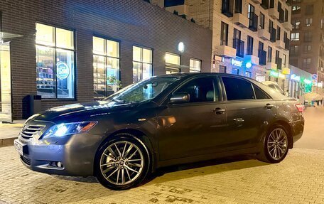 Toyota Camry, 2007 год, 1 150 000 рублей, 2 фотография