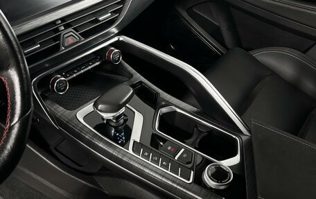 Geely Tugella FY11, 2020 год, 2 585 200 рублей, 21 фотография