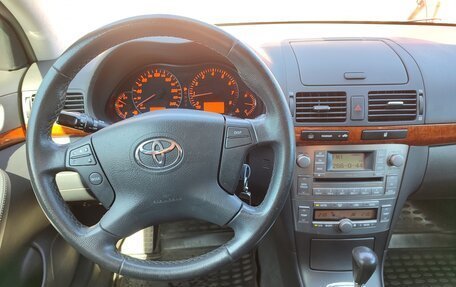 Toyota Avensis III рестайлинг, 2008 год, 950 000 рублей, 2 фотография
