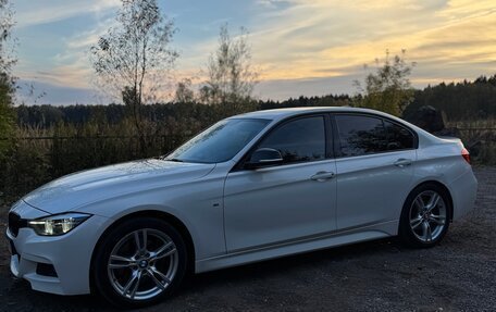 BMW 3 серия, 2018 год, 2 690 000 рублей, 3 фотография