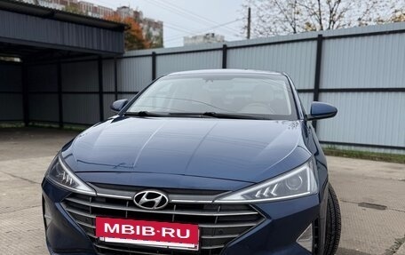 Hyundai Elantra VI рестайлинг, 2018 год, 1 220 000 рублей, 3 фотография