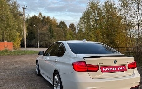 BMW 3 серия, 2018 год, 2 690 000 рублей, 8 фотография