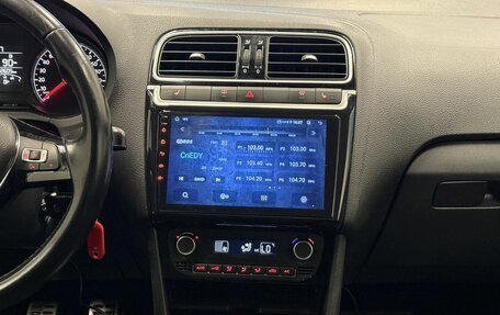 Volkswagen Polo VI (EU Market), 2017 год, 929 000 рублей, 11 фотография