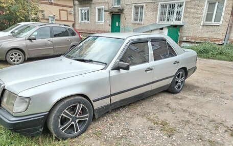 Mercedes-Benz W124, 1988 год, 150 000 рублей, 3 фотография