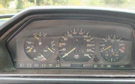 Mercedes-Benz W124, 1988 год, 150 000 рублей, 5 фотография