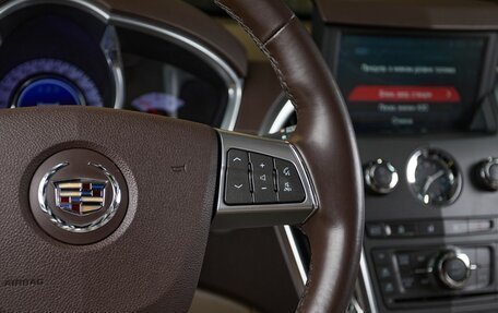 Cadillac SRX II рестайлинг, 2012 год, 1 499 000 рублей, 12 фотография