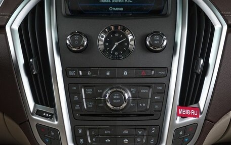 Cadillac SRX II рестайлинг, 2012 год, 1 499 000 рублей, 20 фотография