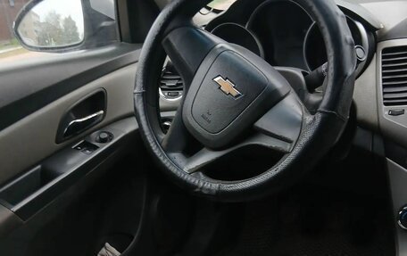Chevrolet Cruze II, 2009 год, 425 000 рублей, 7 фотография