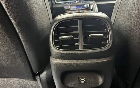 Hyundai Elantra, 2023 год, 1 350 000 рублей, 13 фотография