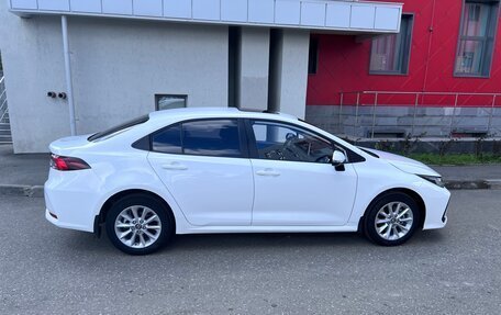 Toyota Corolla, 2022 год, 2 045 000 рублей, 4 фотография