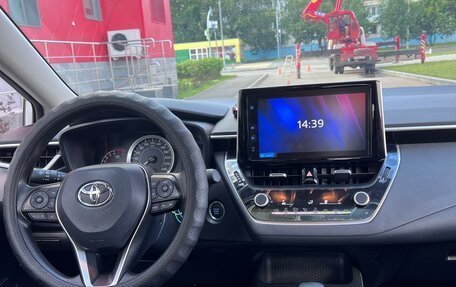 Toyota Corolla, 2022 год, 2 045 000 рублей, 27 фотография