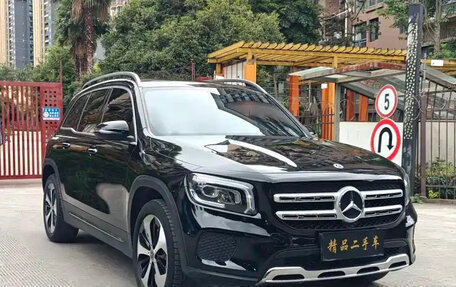 Mercedes-Benz GLB, 2023 год, 2 490 222 рублей, 3 фотография