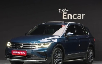 Volkswagen Tiguan II, 2022 год, 4 877 700 рублей, 1 фотография