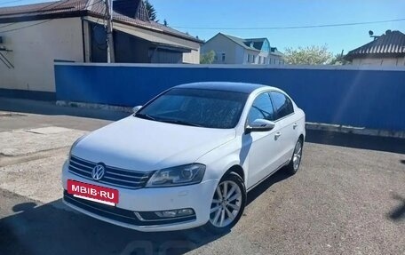 Volkswagen Passat B7, 2011 год, 850 000 рублей, 2 фотография
