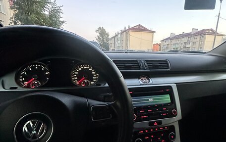 Volkswagen Passat B7, 2011 год, 850 000 рублей, 15 фотография