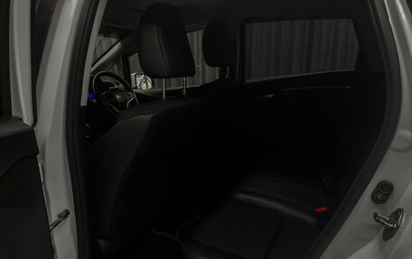 Honda Fit III, 2014 год, 930 000 рублей, 15 фотография