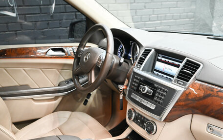 Mercedes-Benz GL-Класс, 2013 год, 3 120 000 рублей, 20 фотография