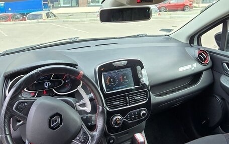 Renault Clio RS IV, 2018 год, 1 850 000 рублей, 14 фотография