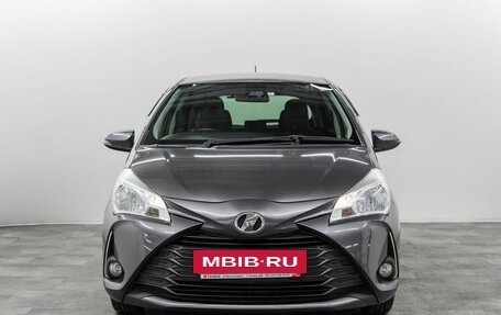 Toyota Vitz, 2019 год, 1 000 000 рублей, 3 фотография
