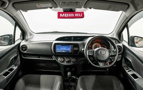 Toyota Vitz, 2019 год, 1 000 000 рублей, 9 фотография