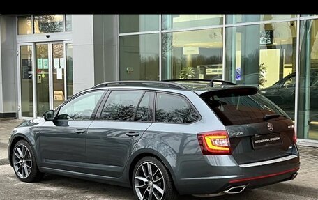 Skoda Octavia RS, 2018 год, 2 500 000 рублей, 10 фотография