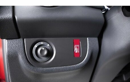 Renault Sandero II рестайлинг, 2018 год, 1 189 000 рублей, 18 фотография