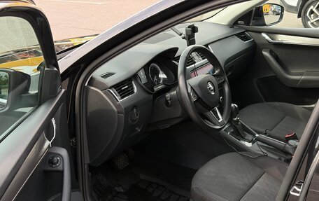 Skoda Octavia, 2017 год, 1 620 000 рублей, 10 фотография