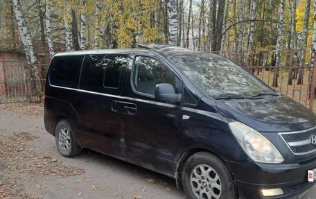 Hyundai Grand Starex Grand Starex I рестайлинг 2, 2011 год, 1 300 000 рублей, 4 фотография