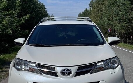 Toyota RAV4, 2013 год, 1 950 000 рублей, 1 фотография