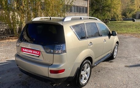 Mitsubishi Outlander III рестайлинг 3, 2008 год, 950 000 рублей, 5 фотография