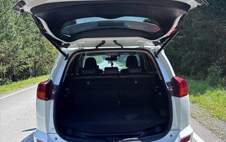 Toyota RAV4, 2013 год, 1 950 000 рублей, 8 фотография