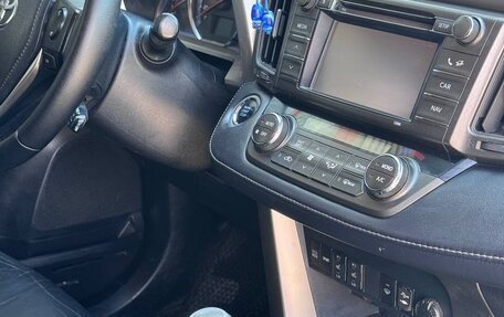 Toyota RAV4, 2013 год, 1 950 000 рублей, 11 фотография