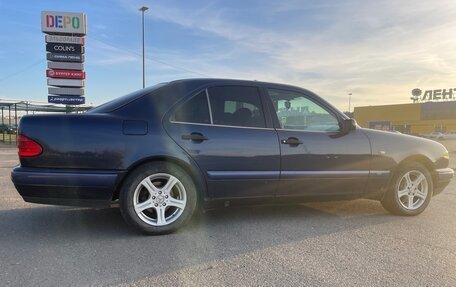 Mercedes-Benz E-Класс, 1997 год, 370 000 рублей, 34 фотография