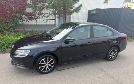 Volkswagen Jetta VI, 2015 год, 990 000 рублей, 2 фотография