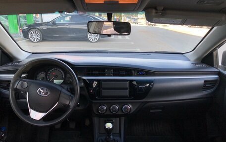 Toyota Corolla, 2014 год, 1 180 000 рублей, 5 фотография