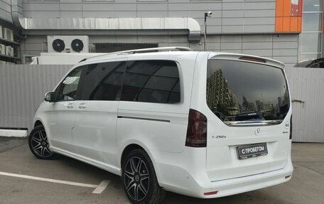 Mercedes-Benz V-Класс, 2021 год, 4 200 000 рублей, 7 фотография