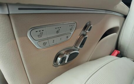 Mercedes-Benz V-Класс, 2021 год, 4 200 000 рублей, 14 фотография