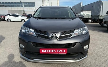 Toyota RAV4, 2013 год, 1 975 000 рублей, 3 фотография
