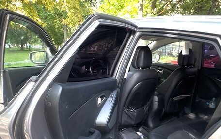 Hyundai ix35 I рестайлинг, 2013 год, 850 000 рублей, 8 фотография