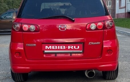 Mazda Demio III (DE), 2002 год, 369 999 рублей, 3 фотография