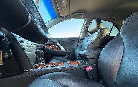 Toyota Camry, 2010 год, 1 100 000 рублей, 18 фотография
